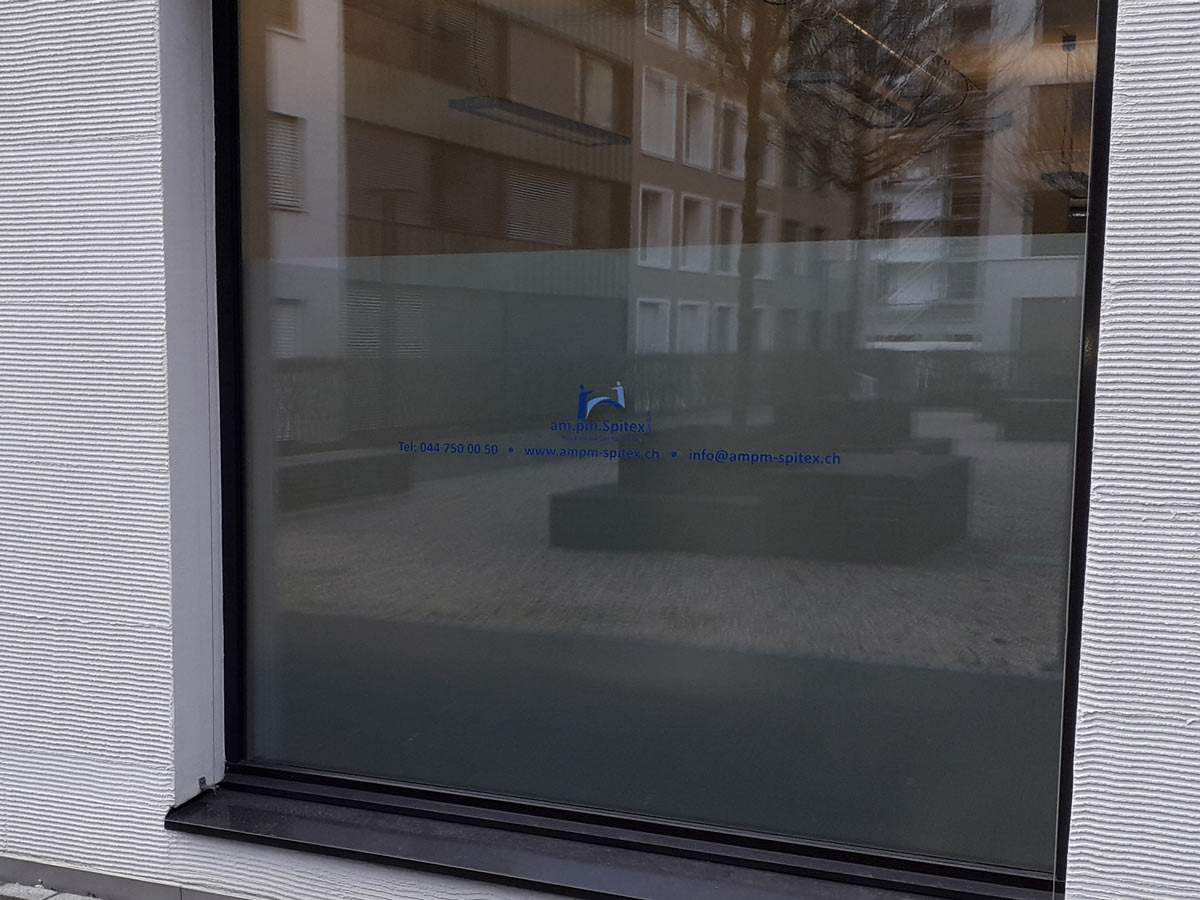 Fensterbeschriftung - am.pm.Spitex